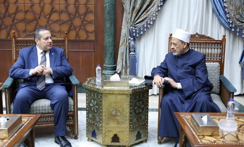 شيخ الأزهر .. يدعو لتشكيل لجان من كبار خبراء التَّعليم والتَّربية والاجتماع وعلم النفس لاستشراف مستقبل التعليم