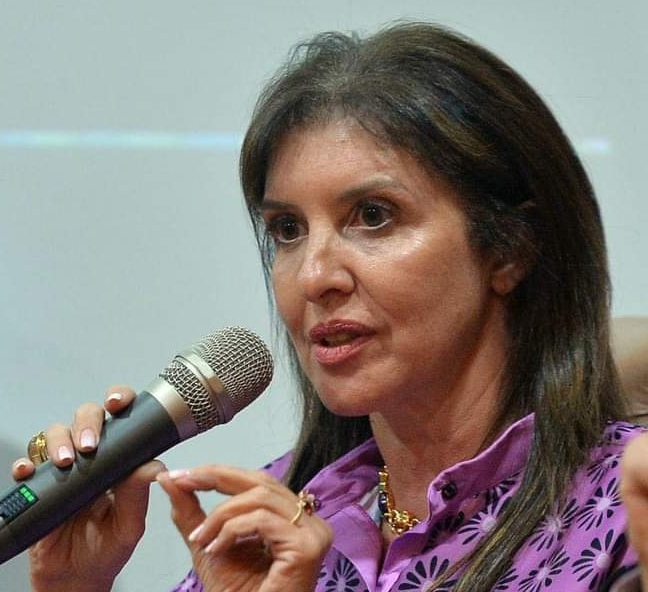 د. إنجي فايد