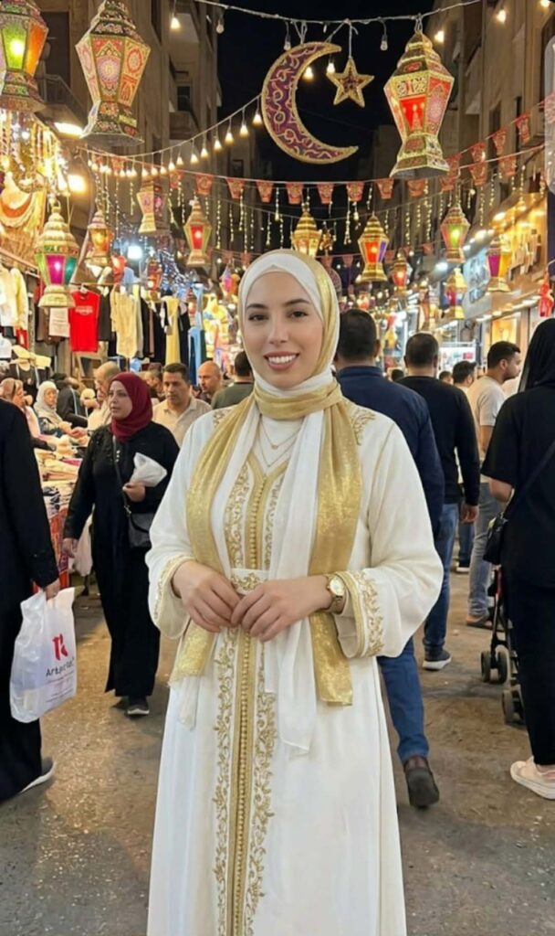 وانتصف الشهر... إسراء محمد 