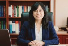 رؤية أدبية في رواية البومة العمياء. بقلم: فيفيان سمير