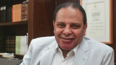 علاء الأسواني: الأزهر لم يقر بفرضية الحجاب حتى السبعينيات