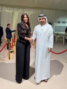 من الوثبة إلى العالمية.. أمسية استثنائية تمزج الفروسية بالأناقة احتفاءً بإطلاق بطاقة “منصورة” الائتمانية.
ابو ظبي / ريم العبدلي