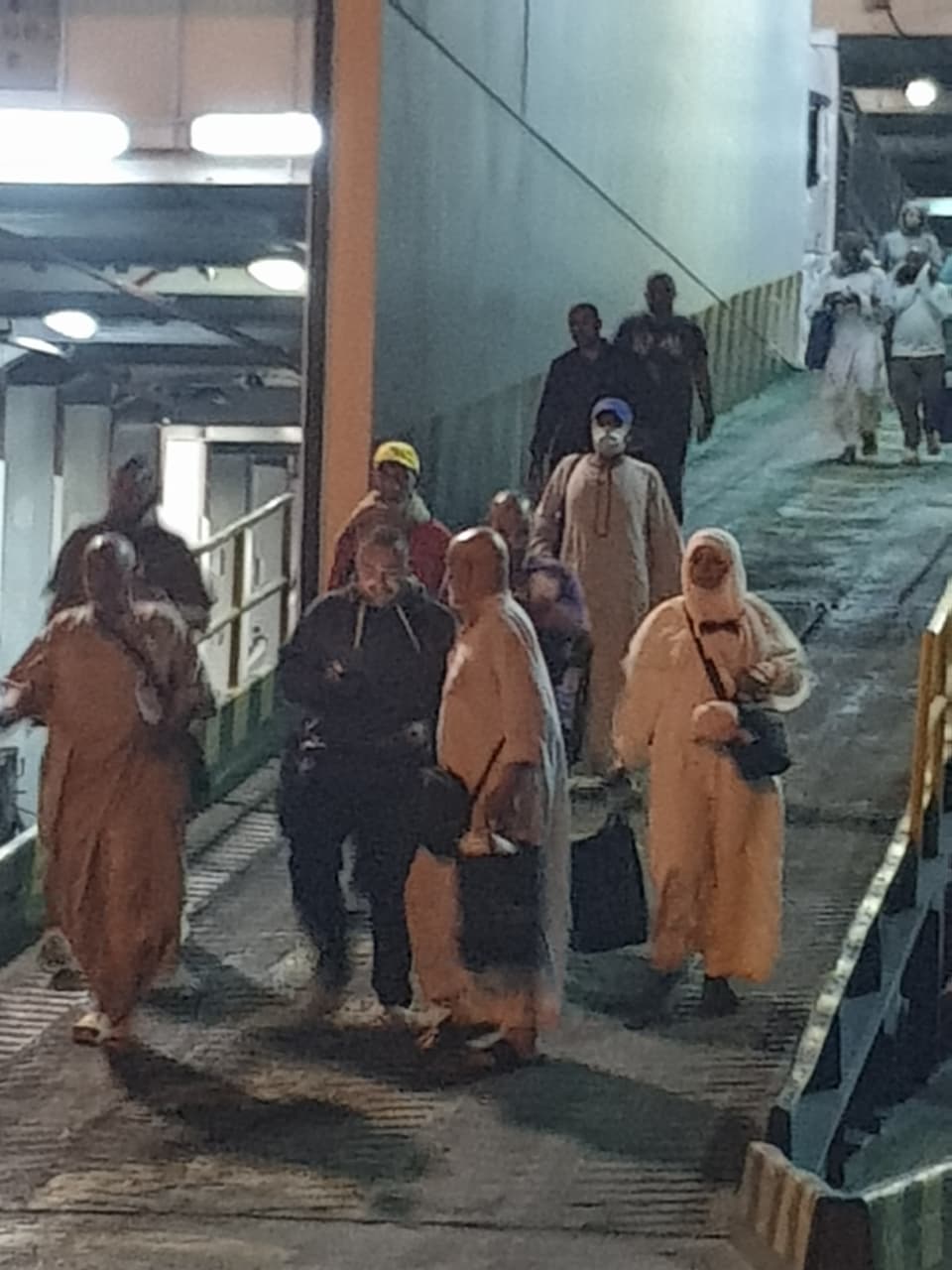 ميناء نويبع يستقبل أول أفواج حجاج البر العائدين من الأراضي المقدسة