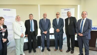 أسامة هيبة يستعرض إمكانيات "راميدا" أمام وزير العمل..
