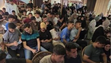 انتظار نتائج التوجيهي بين تفاؤل الضفة وقلق غزة بعد عام دراسي قاسٍ