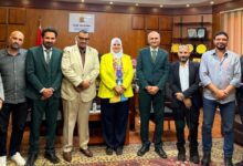 النائب أحمد العجوز يطلع على تجربة محافظة الدقهلية