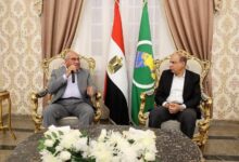 محافظ المنيا يستقبل رئيس الهيئة العربية للتصنيع لمتابعة مشروعات “حياة كريمة”