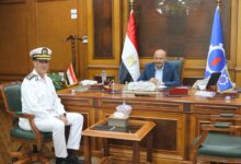 محافظ السويس يستقبل مدير إداره مرور السويس الجديد