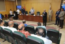 محافظ بني سويف يشهد تدريب العاملين بديوان عام المحافظة