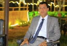 أسرار خلف الأبواب