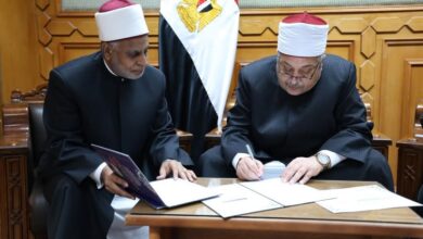 الشيخ أيمن عبد الغني يعتمد نتيجة الدور الثاني لشهادات القراءات