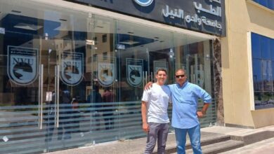 الإعلامي أحمد عيسى الزوامكي يهنئ ابن عمه بقبوله في كلية الطب البشري