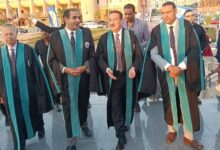 رئيس جامعة بورسعيد يشهد تخريج دفعة جديدة من كلية الصيدلة