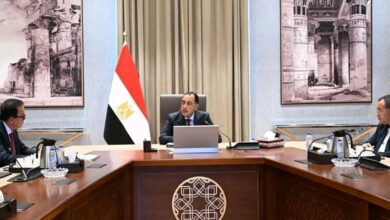 رئيس الوزراء يتابع موقف المستشفيات التعليمية والتدريبية