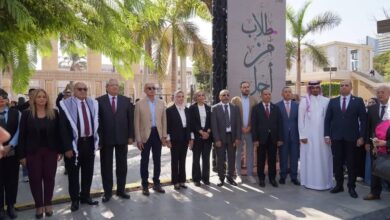 رئيس جامعة عين شمس والسادة النواب يشهدون رفع وتحية العلم