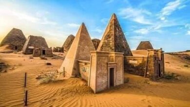 إهرامات السودان ومصر
