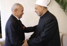 شيخ الأزهر يستقبل المستشار حسن إسماعيل