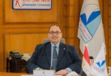 رئيس جامعة كفر الشيخ يوجه بصرف مكافأة إثابة 1500 جنيه للعاملين