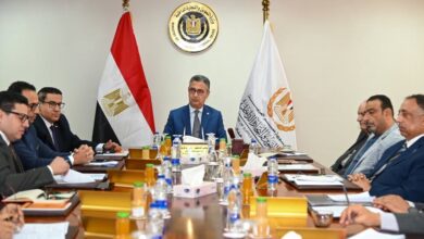 وزير التموين يعقد اجتماعًا موسعًا مع الشعبة العامة للمخابز وغرفة صناعة الحبوب