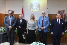 مسرح كلية الآداب بجامعة عين شمس يستضيف برنامج «المنتدى»