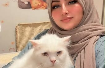 تهاني عبد الله عسيري "ملكة القطط" تفوز بمعرض الطب البيطري