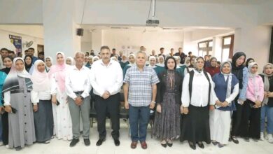 رئيس جامعة السويس يشهد حفل استقبال الطلاب القدامى والجدد بالمعهد الفني للتمريض