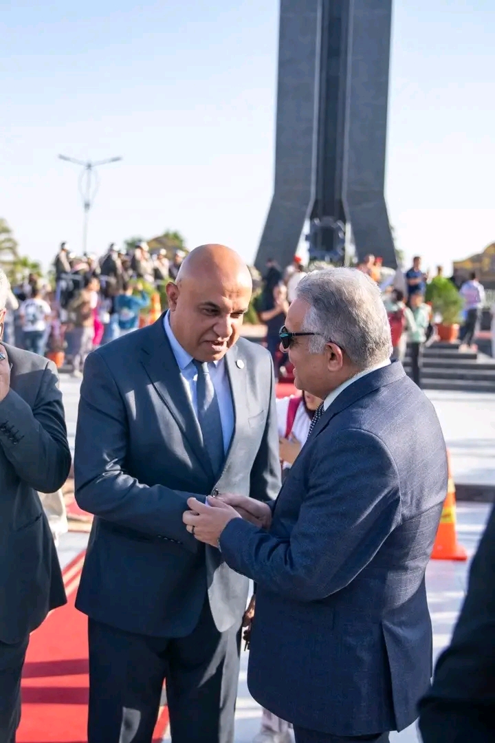 جامعة السويس 