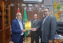 محافظ المنوفية يستقبل وفد "جمعية التقوى" لبحث تعزيز التعاون التنموي