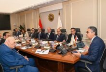 وزير التموين يعقد اجتماعًا جديدًا مع الشعبة العامة للمخابز وغرفة صناعة الحبوب