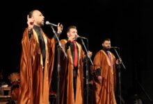 ليلة شيوخ الطرب... حين يصبح المسرح محراباً