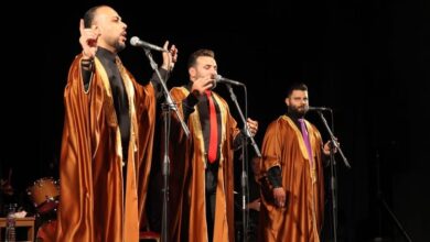 ليلة شيوخ الطرب... حين يصبح المسرح محراباً