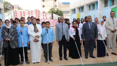 محافظ بني سويف يشهد الاحتفال باليوم العالمي للعصا البيضاء بشرق النيل