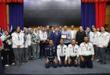 رئيس جامعة الإسكندرية يكرّم الطلاب الفائزين في البطولات الجامعية