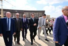 رئيس جامعة القاهرة يتفقد المجمع الطبي للأطفال بمدينة السادس من أكتوبر
