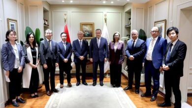 وزير التعليم العالي والقائم بعمل وزير الثقافة يبحث مع سفير اليابان