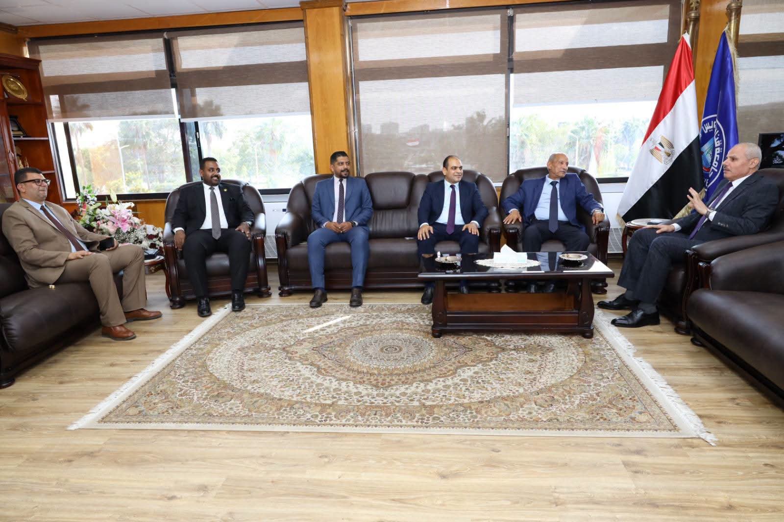 جامعة قناة السويس 
