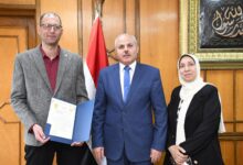 رئيس جامعة قناة السويس
