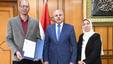 رئيس جامعة قناة السويس